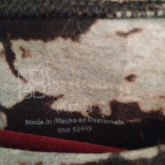 I AM NOT A NUGGET Tye Dye Tee - Picture 4 of 6